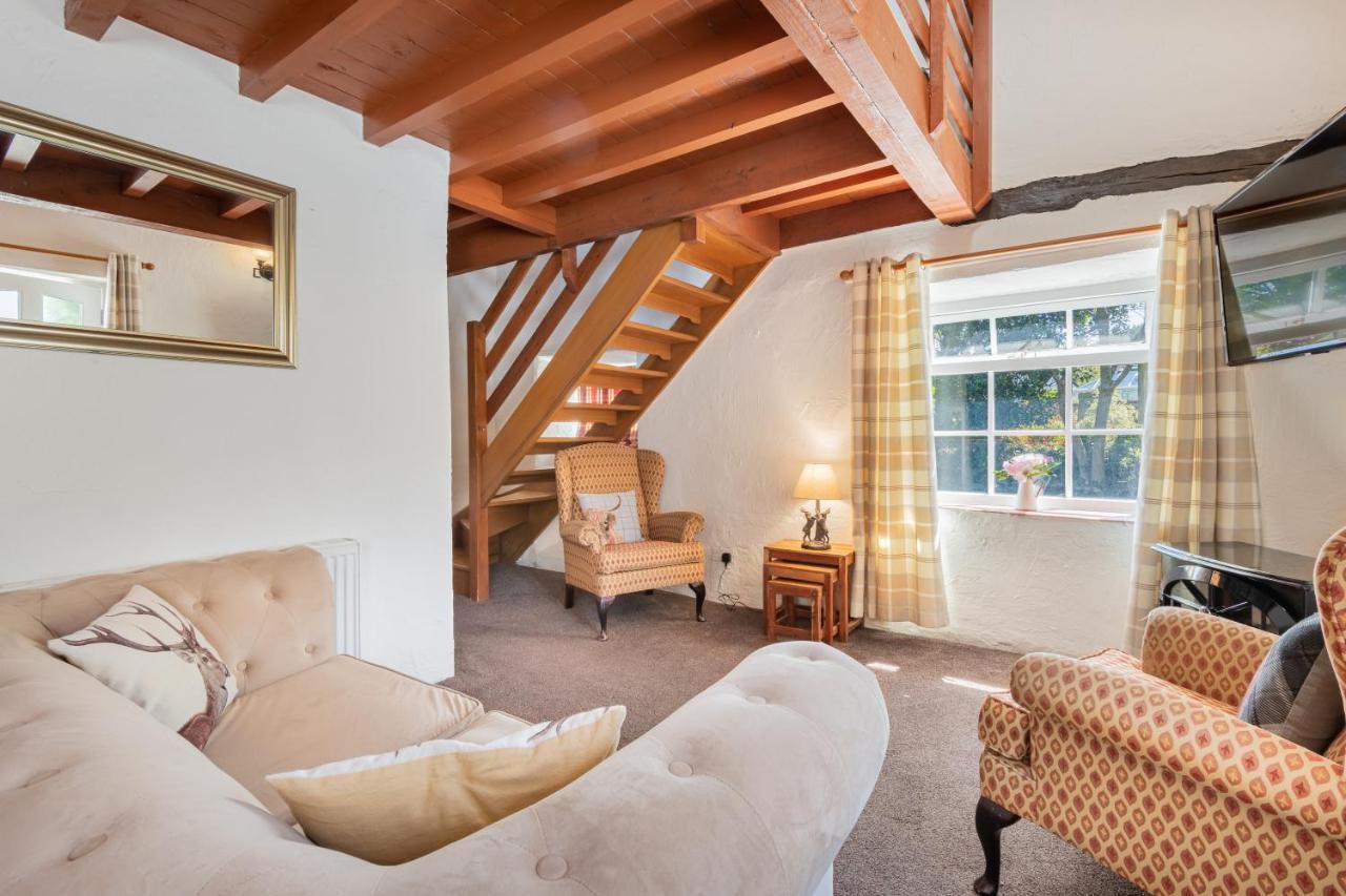 Cottage 1, Old Farmhouse Mews เบรธเวท ภายนอก รูปภาพ