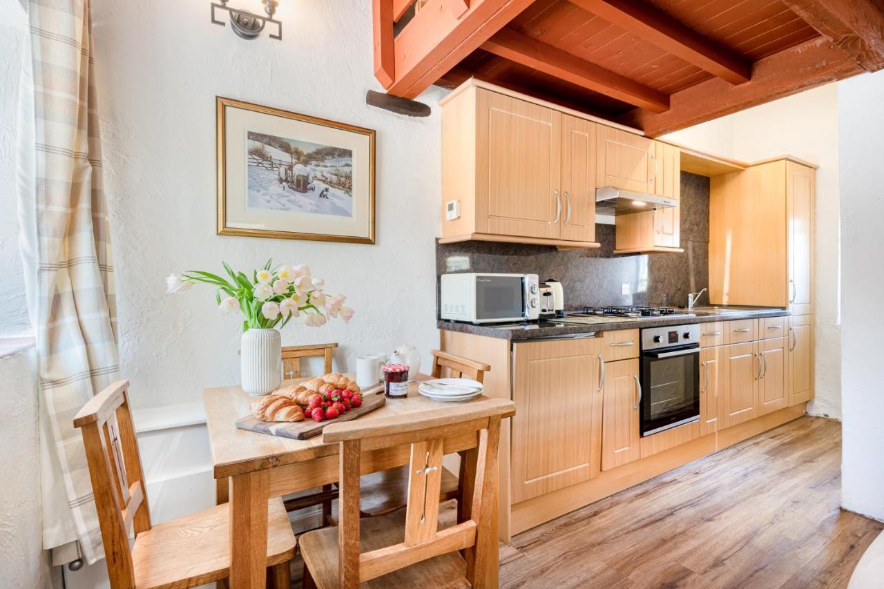Cottage 1, Old Farmhouse Mews เบรธเวท ภายนอก รูปภาพ